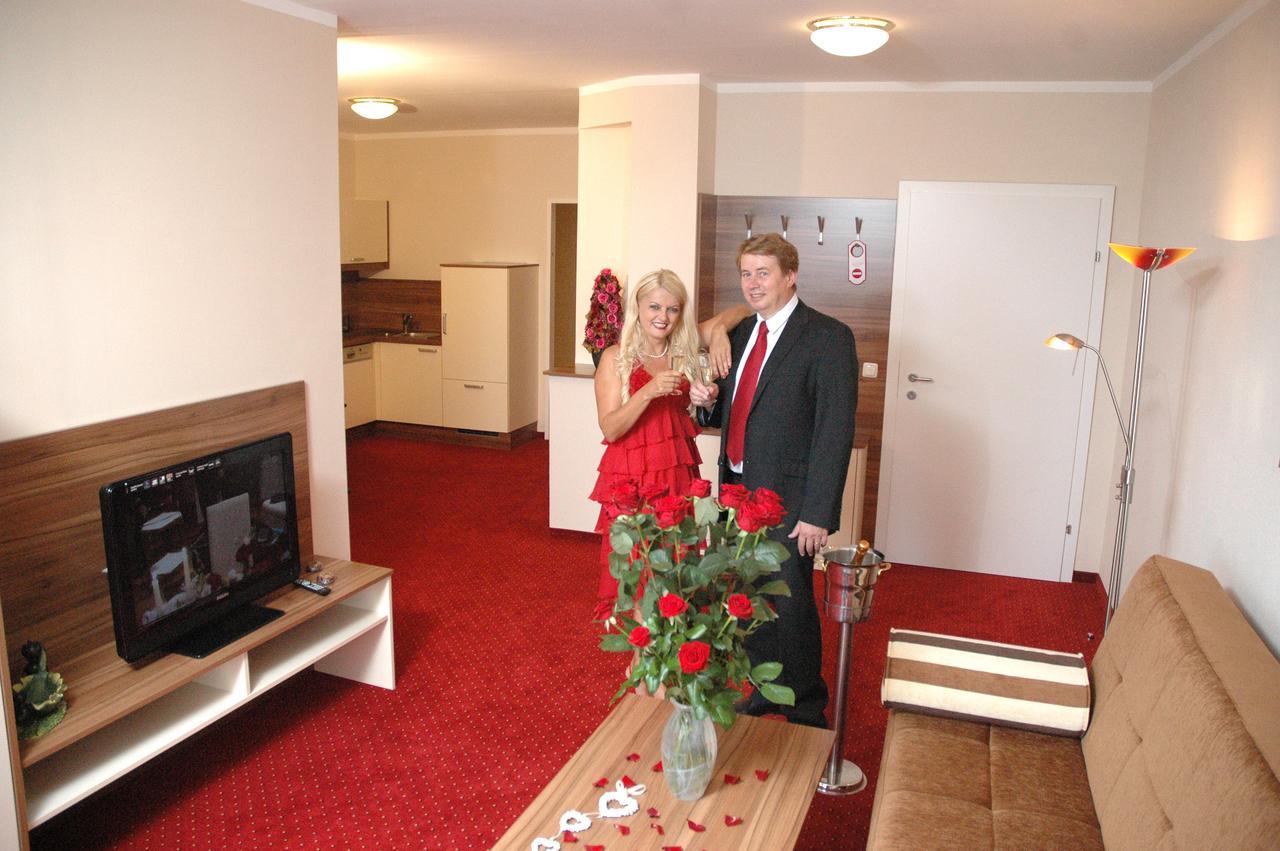 Hotel Garni Daniela Urich Schwanenstadt Екстериор снимка