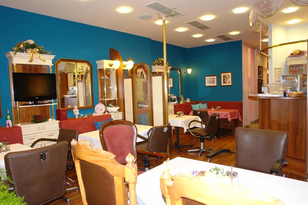 Hotel Garni Daniela Urich Schwanenstadt Екстериор снимка