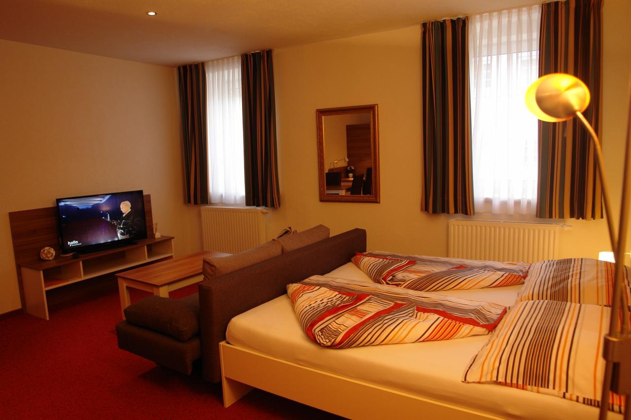 Hotel Garni Daniela Urich Schwanenstadt Екстериор снимка
