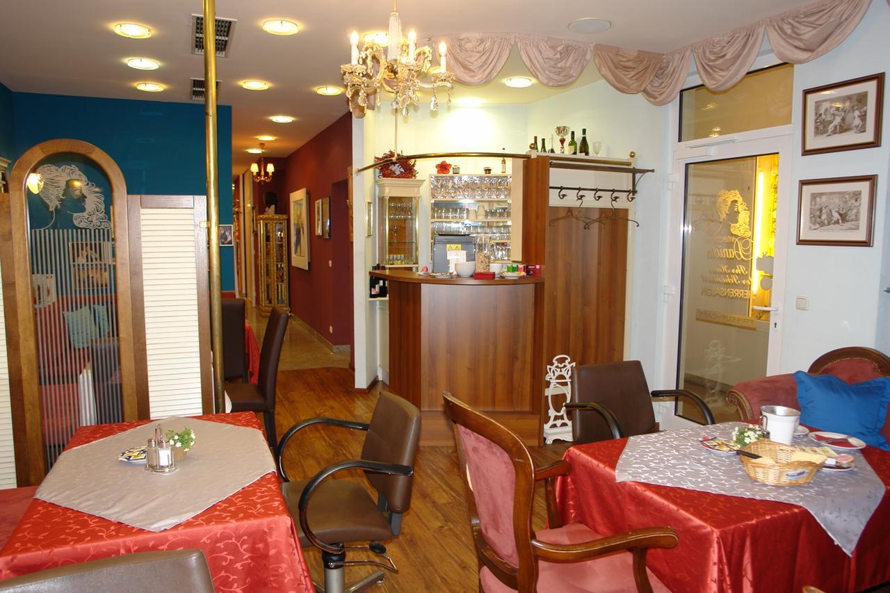 Hotel Garni Daniela Urich Schwanenstadt Екстериор снимка